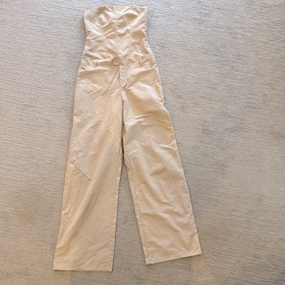 NWT Zara Beige Jumpsuit and Metal Buckle Clips - Size Small